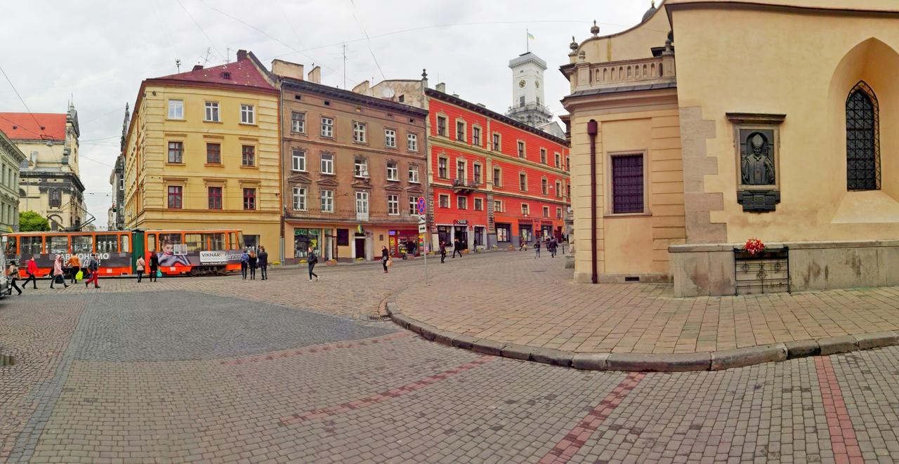 Apartment On Katedralna Lviv Exterior foto